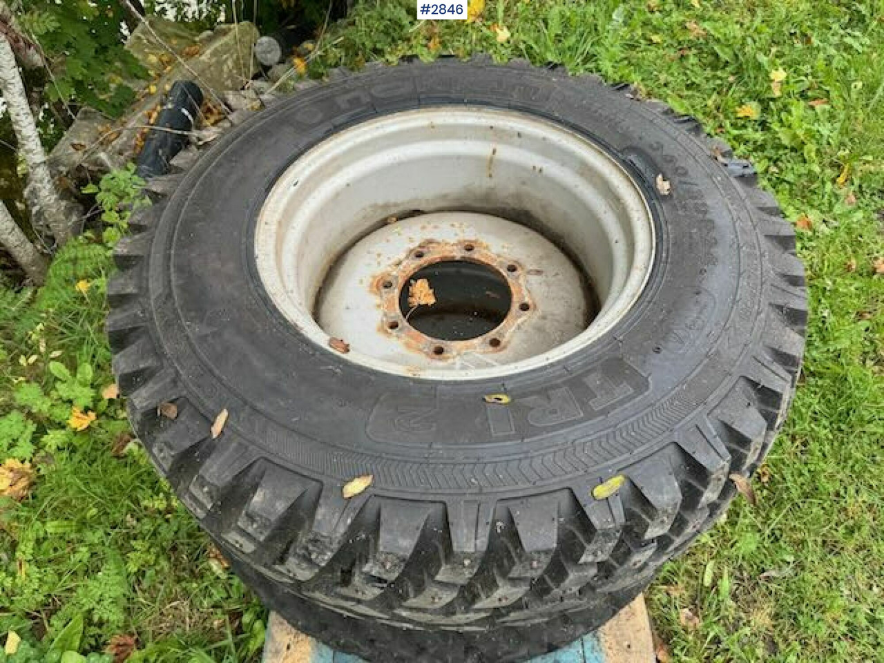Winter tires from Massey Ferguson 18.4R34 & 360/80R24 - Wheel and tire package for Agricultural machinery: picture 3 Winter tires from Massey Ferguson 18.4R34 & 360/80R24 - Wheel and tire package for Agricultural machinery: picture 3