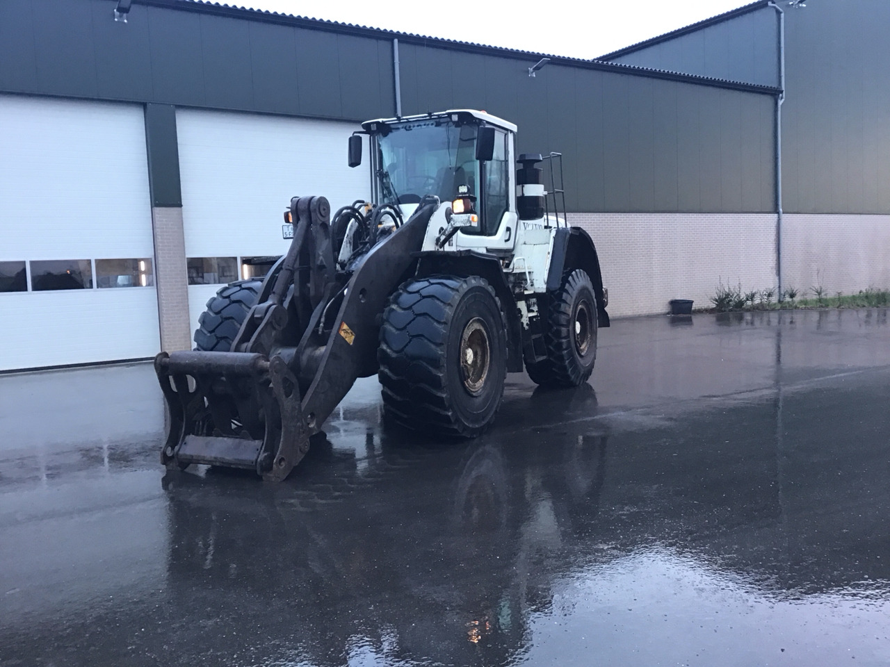 Leasing of volvo 180F long boom volvo 180F long boom: picture 11 Leasing of volvo 180F long boom volvo 180F long boom: picture 11