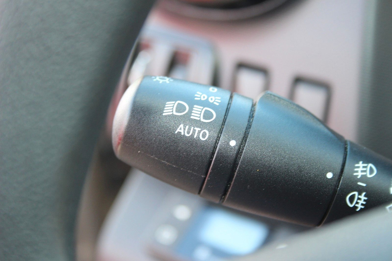 Panel van Opel Vivaro B KLIMA NAVI STANDHEIZUNG: picture 24 Panel van Opel Vivaro B KLIMA NAVI STANDHEIZUNG: picture 24