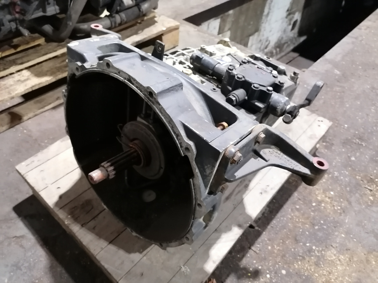 ZF ECOLITE S6-36 - Gearbox: picture 1 ZF ECOLITE S6-36 - Gearbox: picture 1
