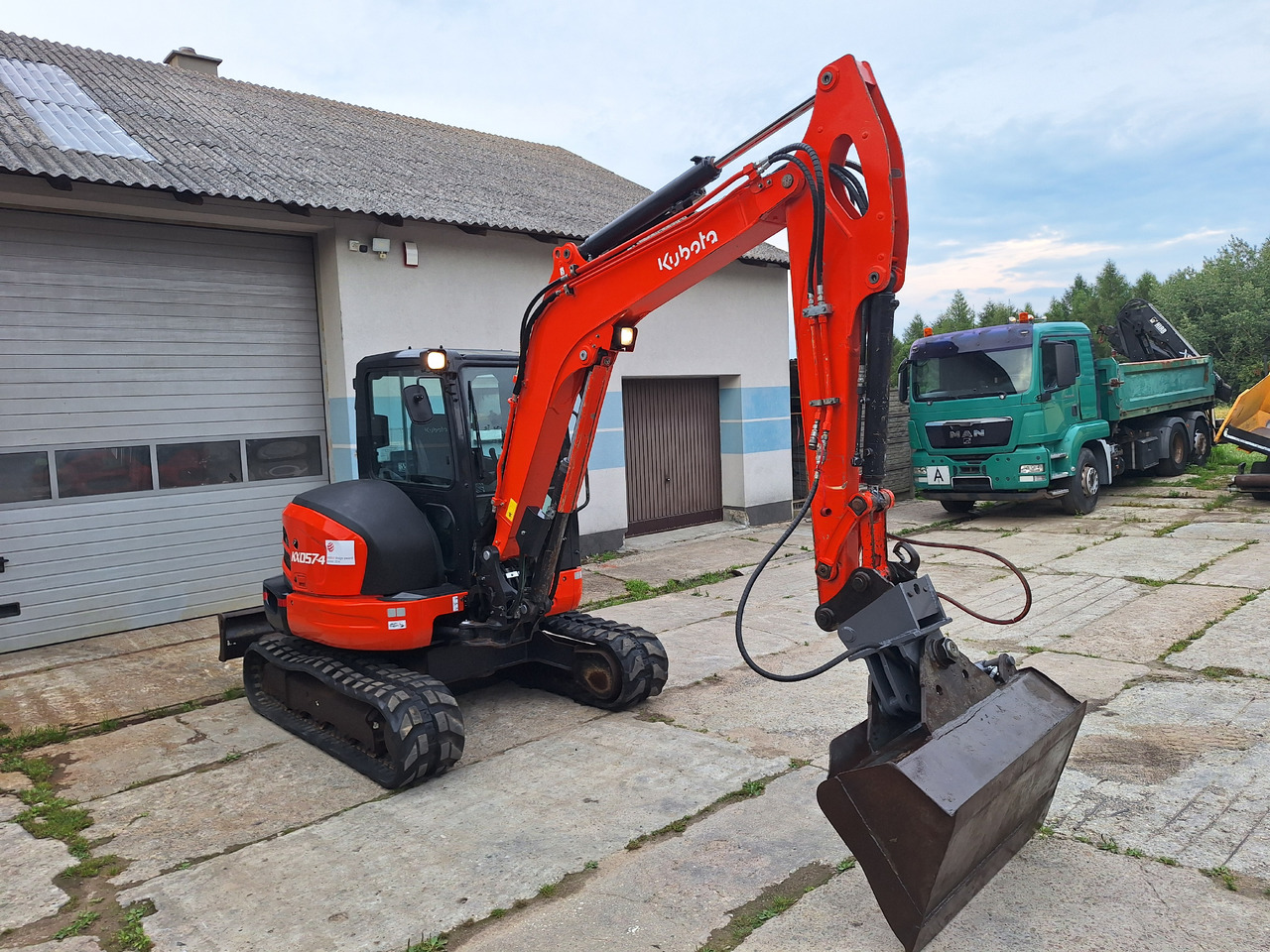 KUBOTA KX057-4 - Mini excavator: picture 2 KUBOTA KX057-4 - Mini excavator: picture 2