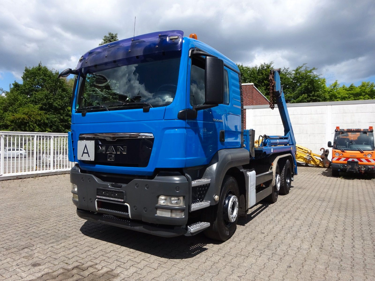MAN 26.400 TGS MEILLER Absetzkipper + Lenkachse - Tipper: picture 3 MAN 26.400 TGS MEILLER Absetzkipper + Lenkachse - Tipper: picture 3