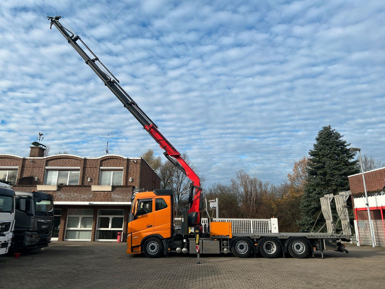 Volvo FH 510 Plattform + PK30002 TEC + Rampen - Crane truck: picture 2 Volvo FH 510 Plattform + PK30002 TEC + Rampen - Crane truck: picture 2