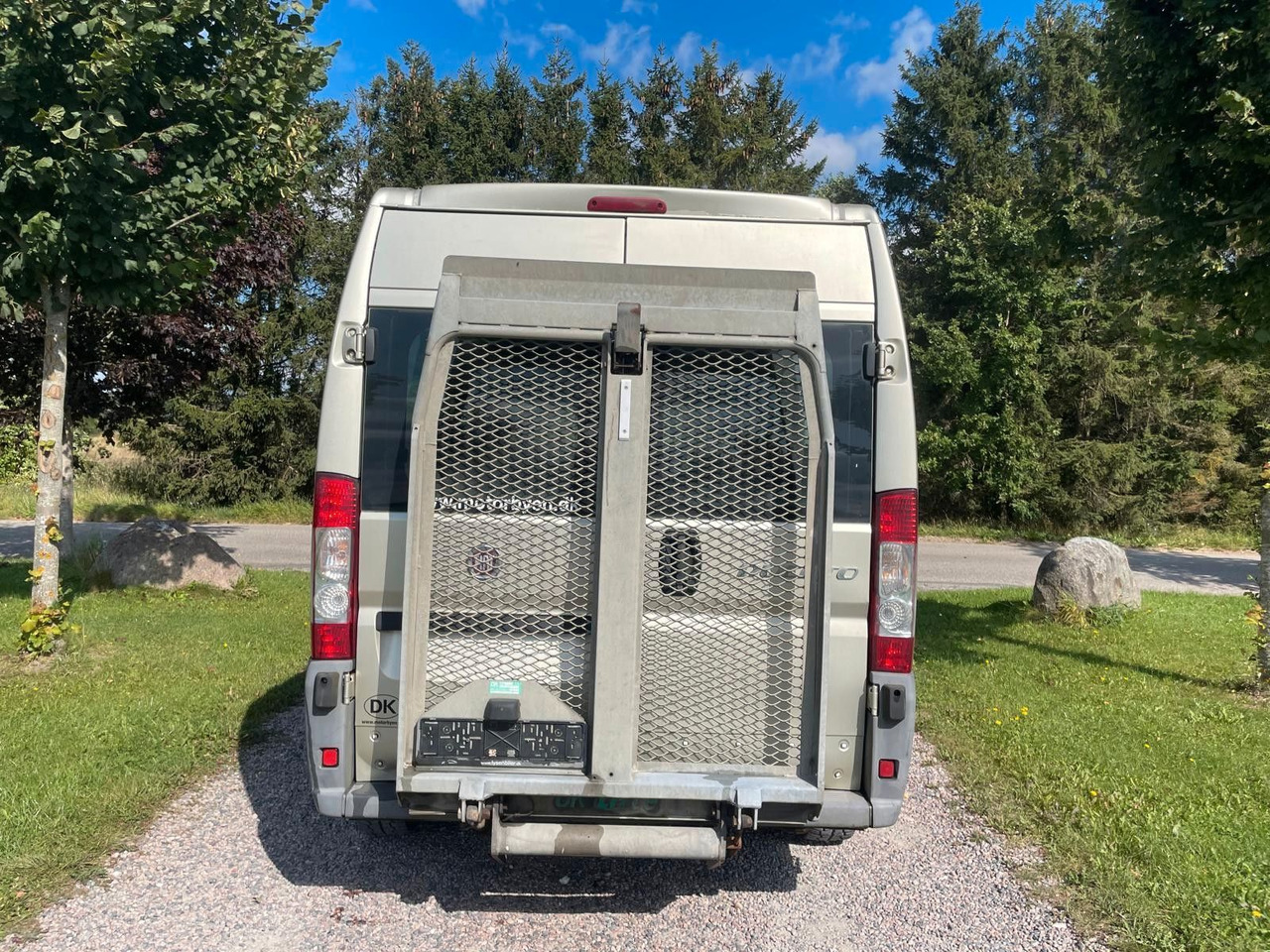 Fiat Ducato Luxusbus Panorama *9 Seats Handicap Lift - Passenger van: picture 4 Fiat Ducato Luxusbus Panorama *9 Seats Handicap Lift - Passenger van: picture 4