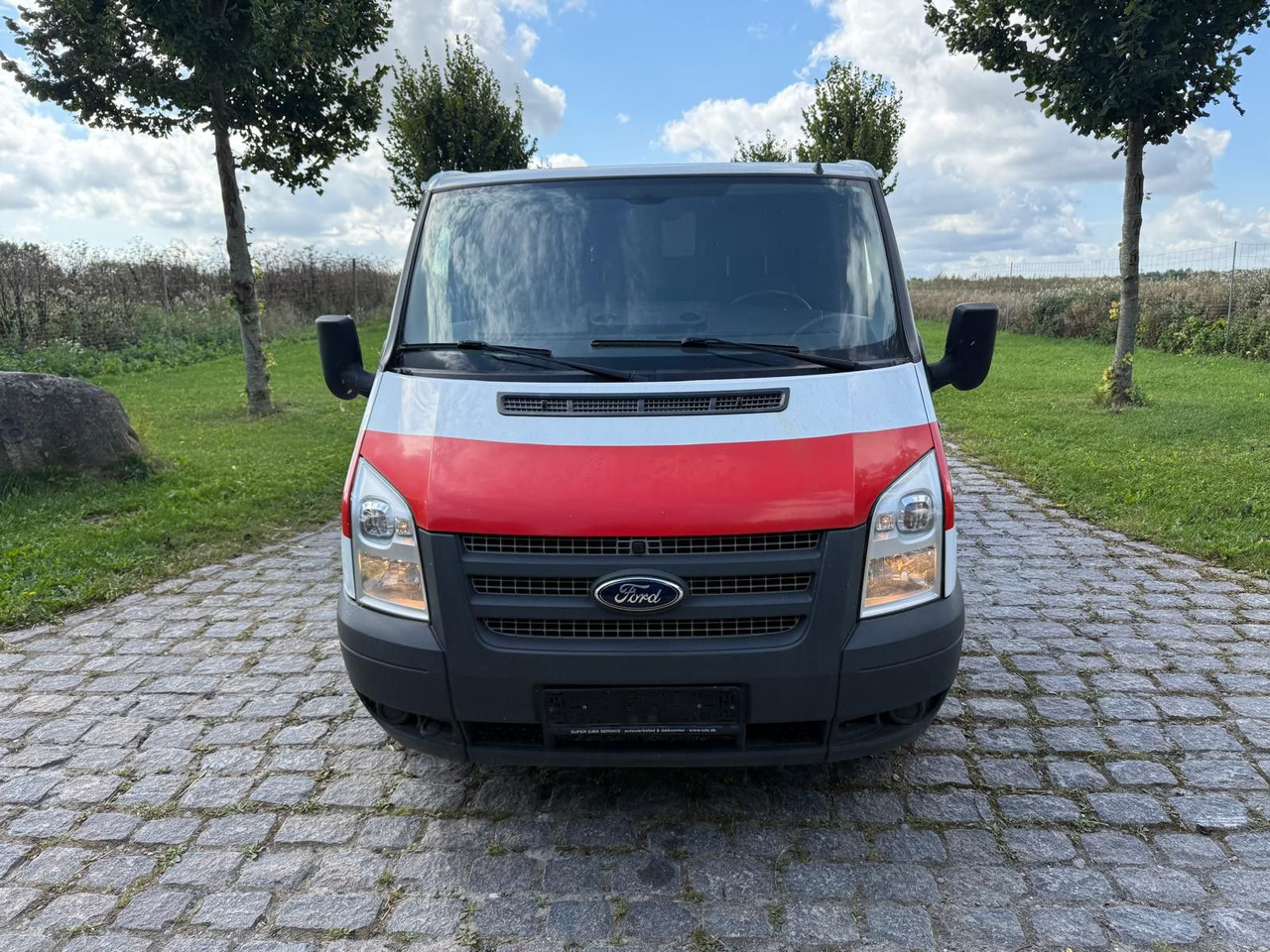 Ford Transit Kombi FT 300 K - Passenger van: picture 3 Ford Transit Kombi FT 300 K - Passenger van: picture 3