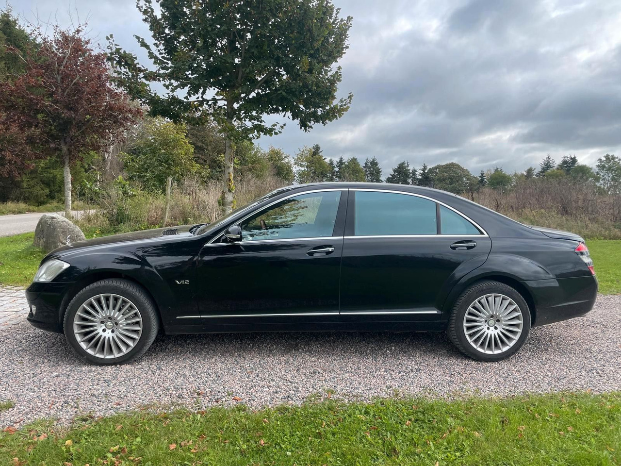 Mercedes-Benz S 600 S-Klasse Limousine - Estate car: picture 2 Mercedes-Benz S 600 S-Klasse Limousine - Estate car: picture 2