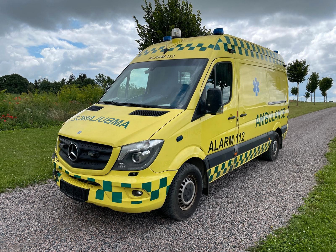 Mercedes-Benz Sprinter II Kasten 316 CDI Aut *Ambul. RESERVED - Ambulance: picture 1 Mercedes-Benz Sprinter II Kasten 316 CDI Aut *Ambul. RESERVED - Ambulance: picture 1