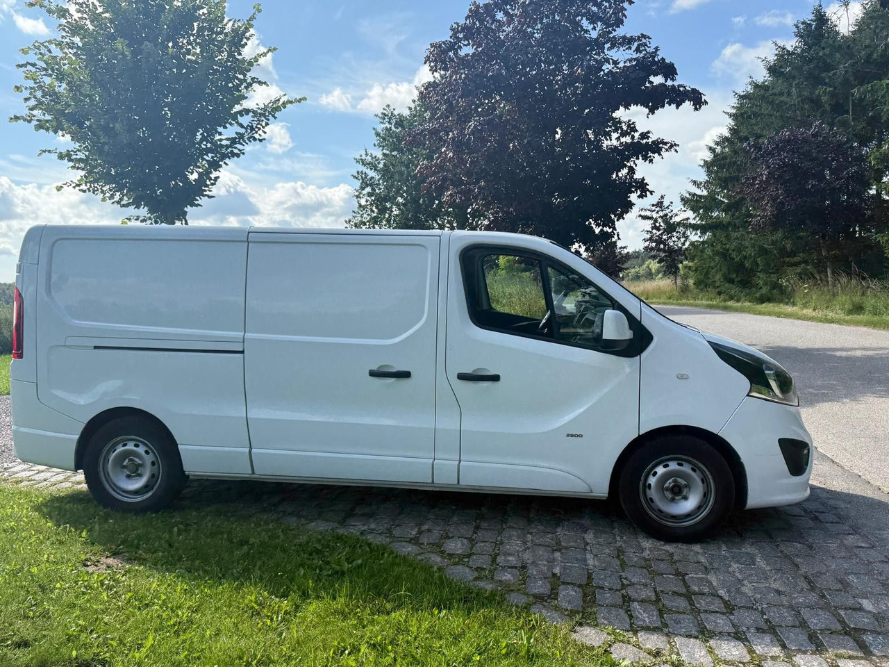 Opel Vivaro 1.6 cdti BiTurbo LANG *6000€ netto - Small van: picture 5 Opel Vivaro 1.6 cdti BiTurbo LANG *6000€ netto - Small van: picture 5