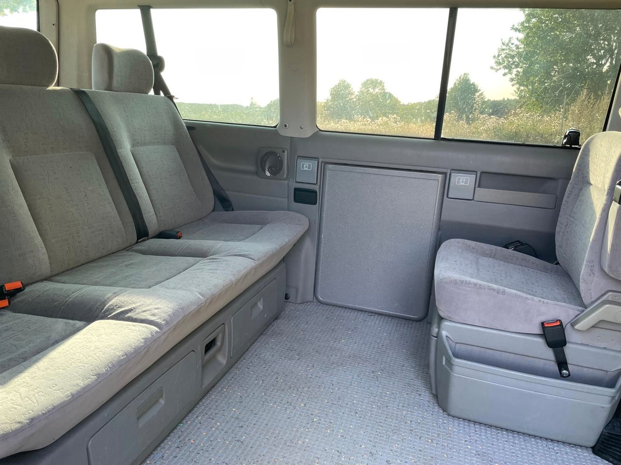 Leasing of Volkswagen T4 Multivan Bus VR6 *12 000€ Volkswagen T4 Multivan Bus VR6 *12 000€: picture 21 Leasing of Volkswagen T4 Multivan Bus VR6 *12 000€ Volkswagen T4 Multivan Bus VR6 *12 000€: picture 21