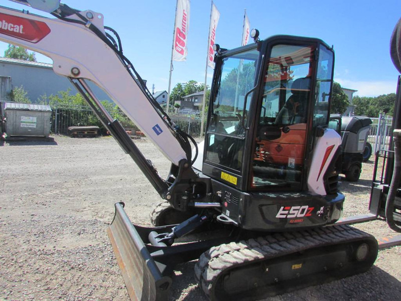 Bobcat E 50 Z 42.500 EUR - Mini excavator: picture 5 Bobcat E 50 Z 42.500 EUR - Mini excavator: picture 5