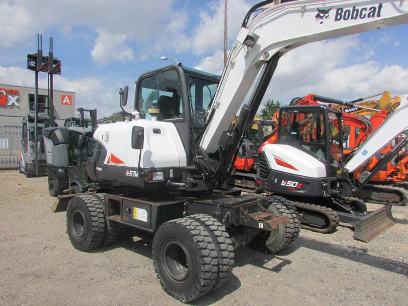 Bobcat E 57 W 35.000 EUR - Wheel excavator: picture 2 Bobcat E 57 W 35.000 EUR - Wheel excavator: picture 2