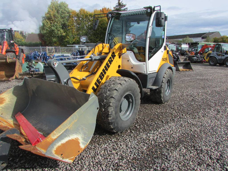 Liebherr L 506 Compact Radlader 47.000 EUR netto - Wheel loader: picture 3 Liebherr L 506 Compact Radlader 47.000 EUR netto - Wheel loader: picture 3