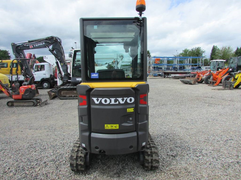 Volvo EC 18 E Minibagger 23.500 EUR - Mini excavator: picture 5 Volvo EC 18 E Minibagger 23.500 EUR - Mini excavator: picture 5