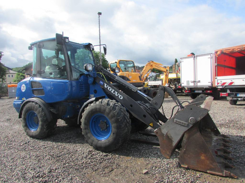 Volvo L 25 F Radlader 39.000 EUR - Wheel loader: picture 4 Volvo L 25 F Radlader 39.000 EUR - Wheel loader: picture 4