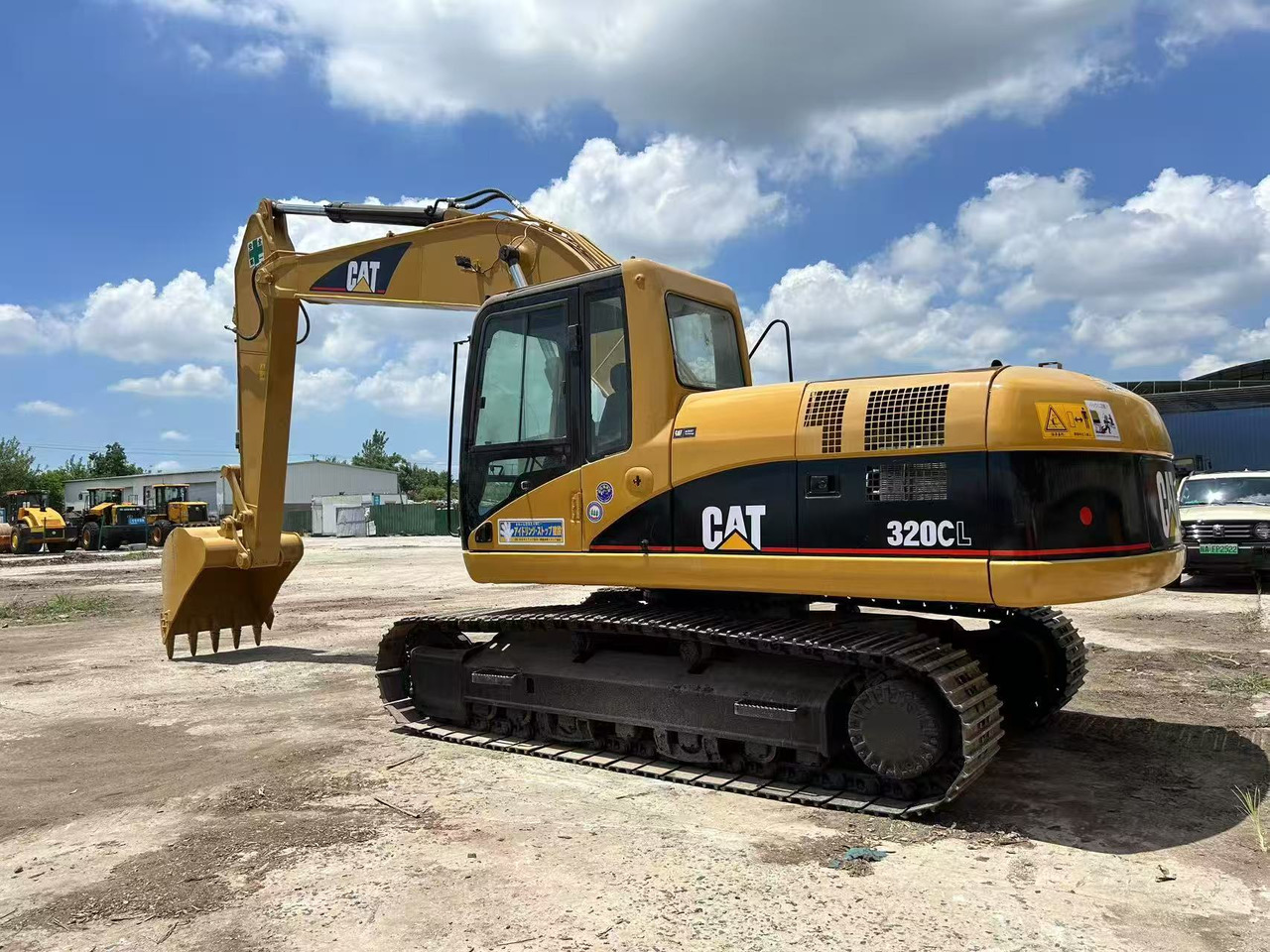 CATERPILLAR 320CL - Crawler excavator: picture 1 CATERPILLAR 320CL - Crawler excavator: picture 1