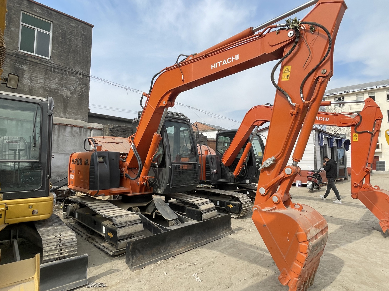 HITACHI ZX80 - Crawler excavator: picture 2 HITACHI ZX80 - Crawler excavator: picture 2