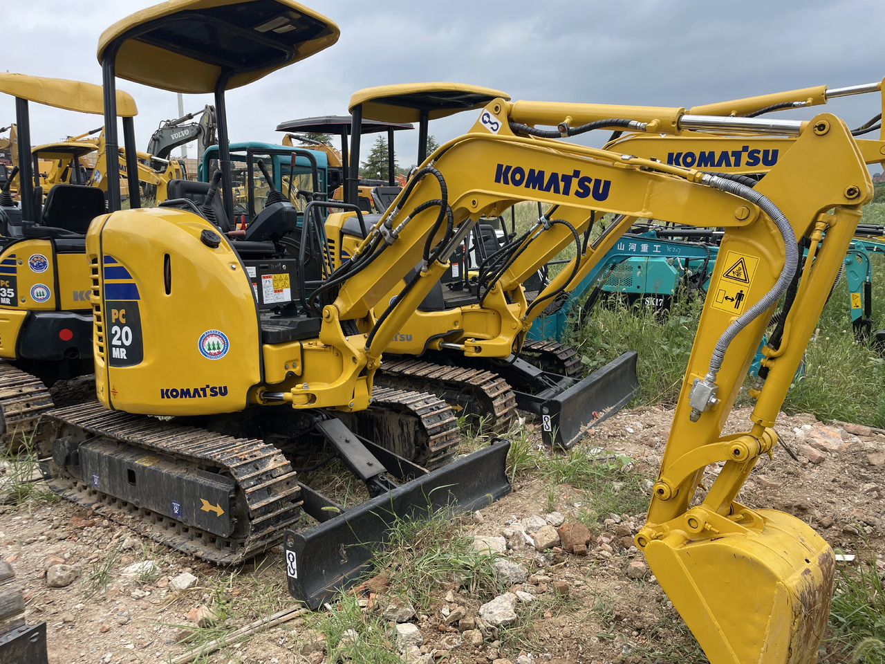 KOMATSU PC20MR-3 - Mini excavator: picture 1 KOMATSU PC20MR-3 - Mini excavator: picture 1