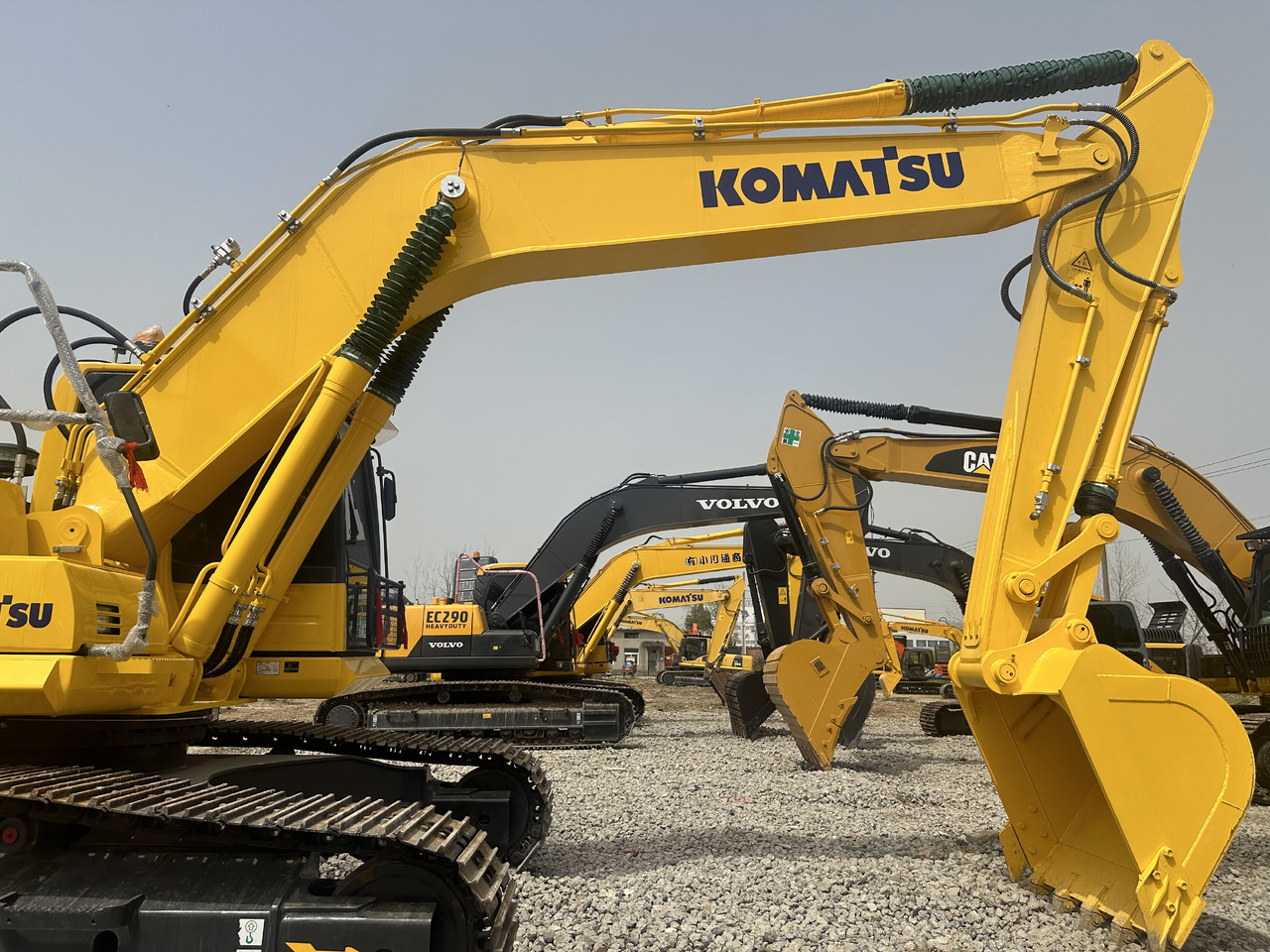 Komatsu PC 240 LC-8 - Crawler excavator: picture 3 Komatsu PC 240 LC-8 - Crawler excavator: picture 3