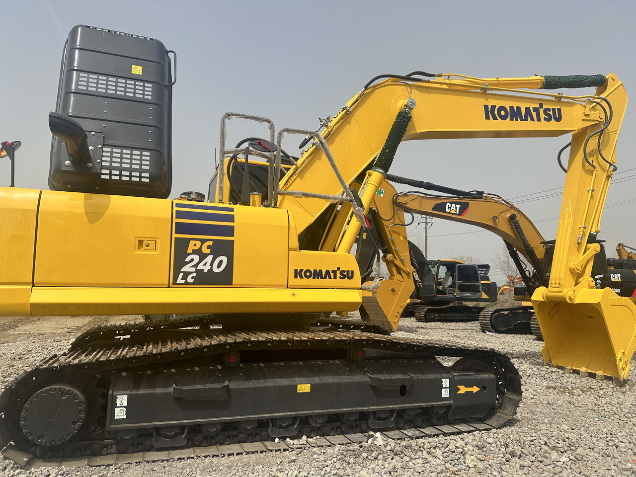 Komatsu PC 240 LC-8 - Crawler excavator: picture 2 Komatsu PC 240 LC-8 - Crawler excavator: picture 2