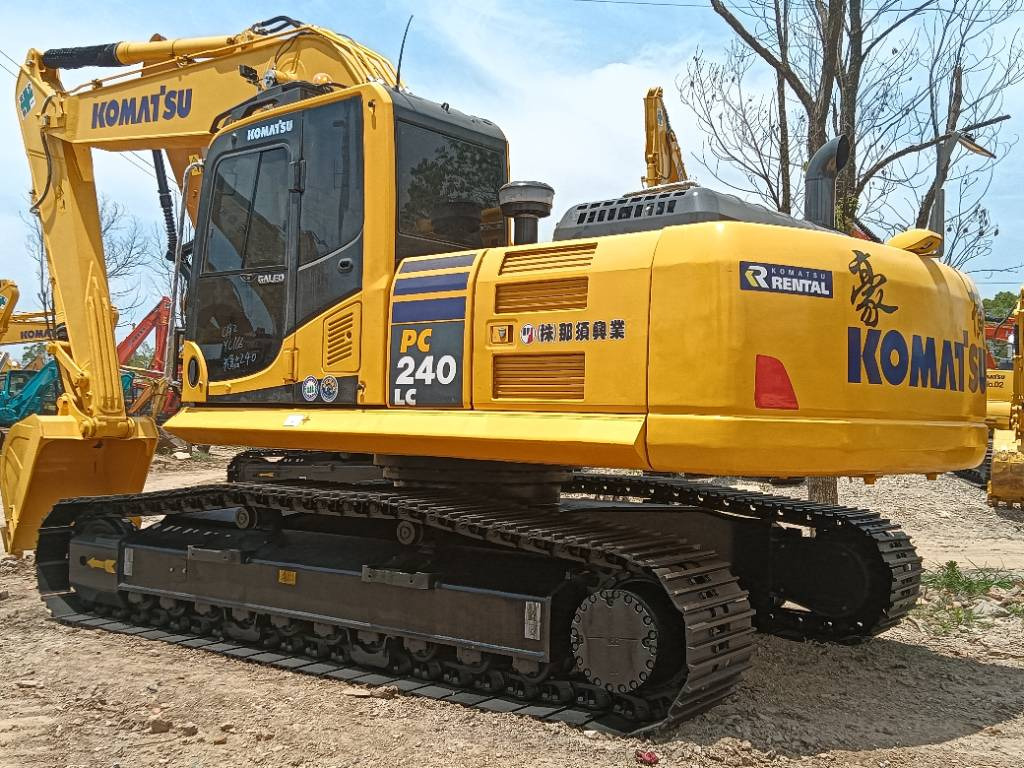 Komatsu PC 240 LC - Crawler excavator: picture 1 Komatsu PC 240 LC - Crawler excavator: picture 1