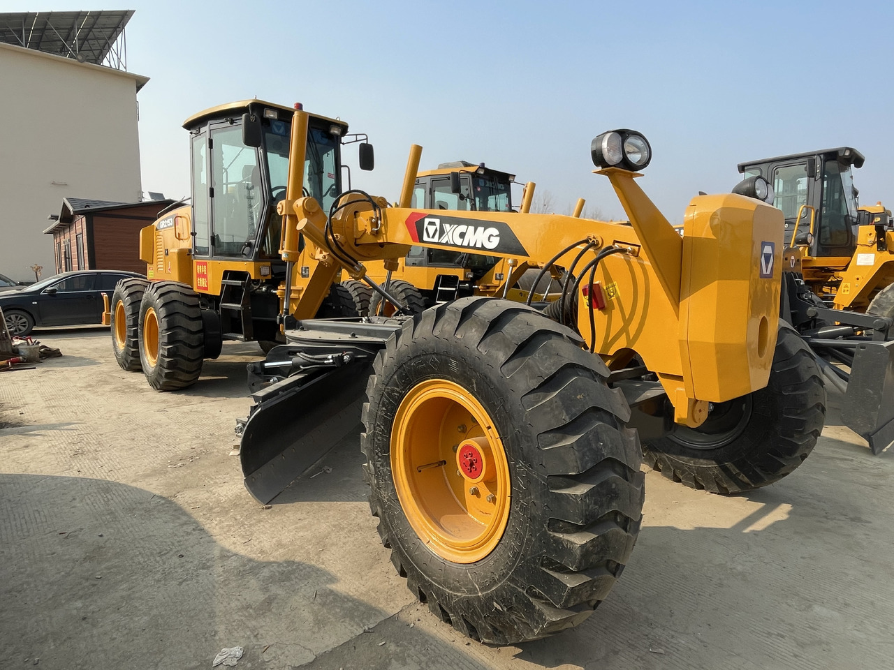 XCMG GR2153 - Grader: picture 1 XCMG GR2153 - Grader: picture 1