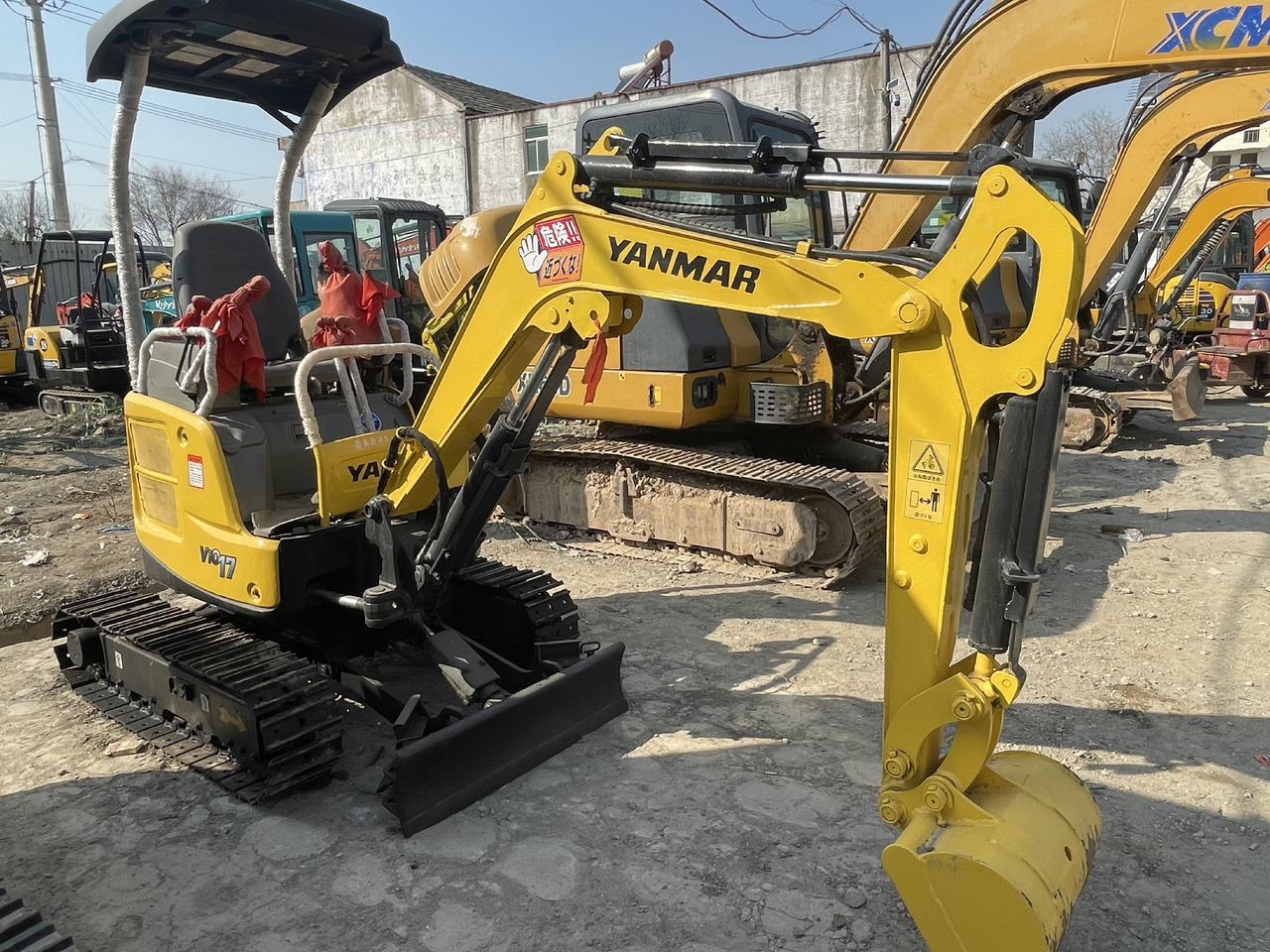 YANMAR Vio17 - Mini excavator: picture 2 YANMAR Vio17 - Mini excavator: picture 2