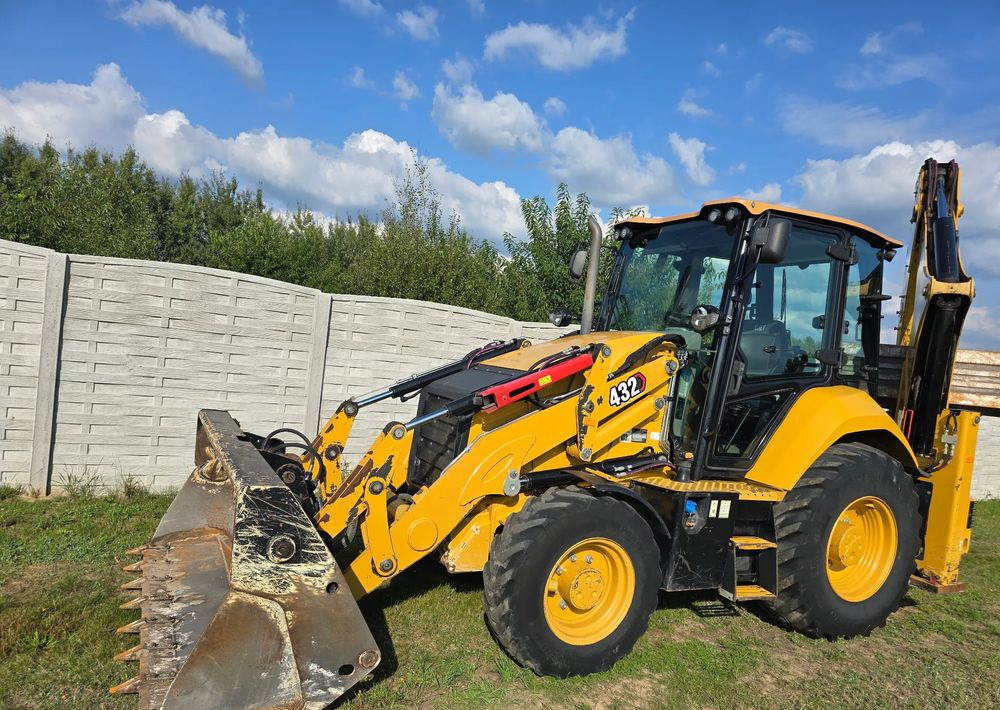 Caterpillar - Backhoe loader: picture 3 Caterpillar - Backhoe loader: picture 3