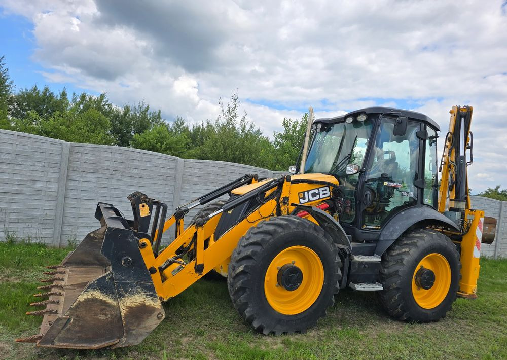 JCB - Backhoe loader: picture 1 JCB - Backhoe loader: picture 1