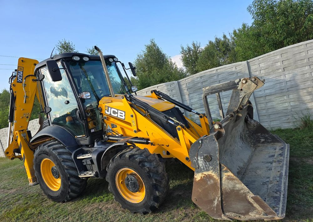 JCB - Backhoe loader: picture 2 JCB - Backhoe loader: picture 2