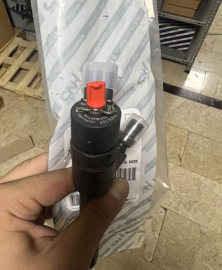 Bosch 2023 0445110656 Bosch 208-2023 - Injector for Truck: picture 3 Bosch 2023 0445110656 Bosch 208-2023 - Injector for Truck: picture 3