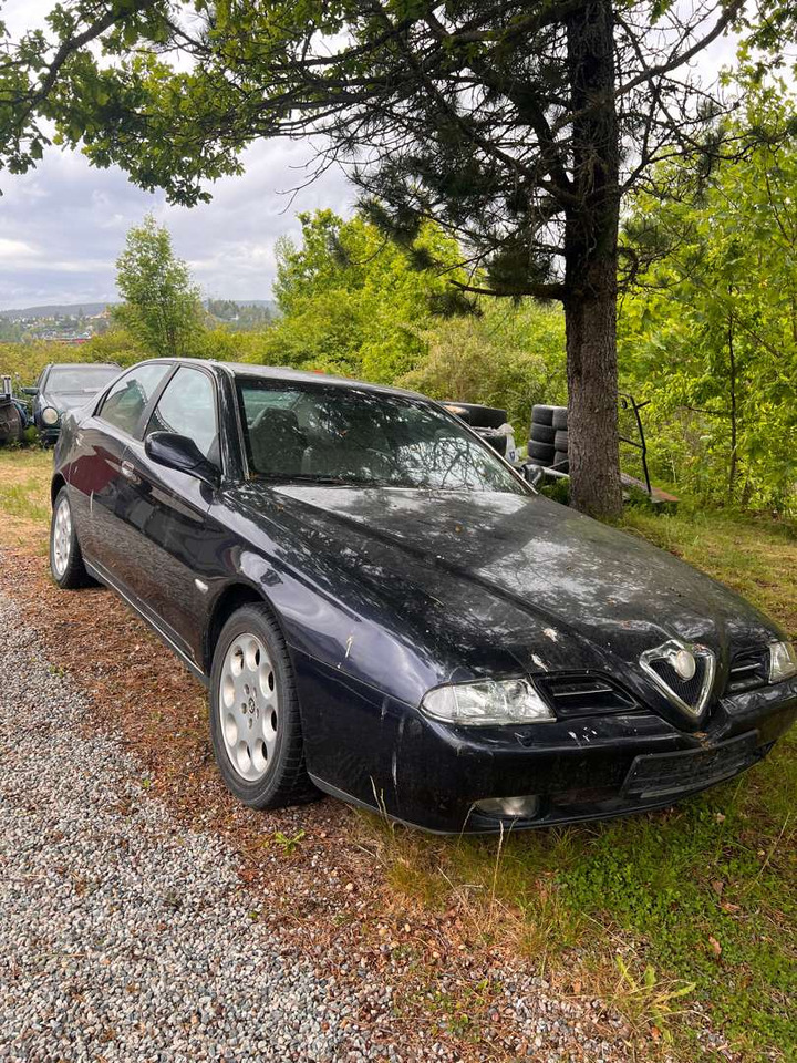1999 Alfa Romeo 166 - Car: picture 1 1999 Alfa Romeo 166 - Car: picture 1