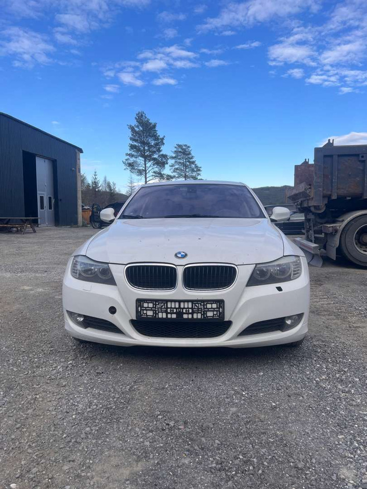 2009 BMW 316i Facelift (se mangellapp) - rep.-objekt - Car: picture 1 2009 BMW 316i Facelift (se mangellapp) - rep.-objekt - Car: picture 1
