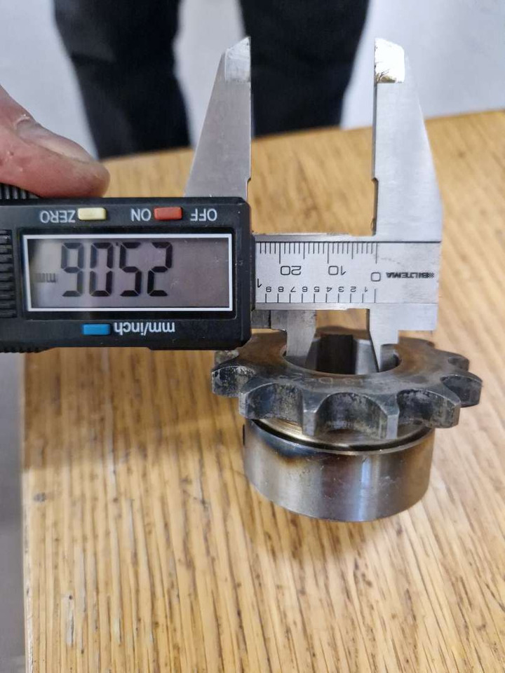 8 stk kjedehjul type 40813 D22Z (selges samlet) - Tool/ Equipment: picture 3 8 stk kjedehjul type 40813 D22Z (selges samlet) - Tool/ Equipment: picture 3