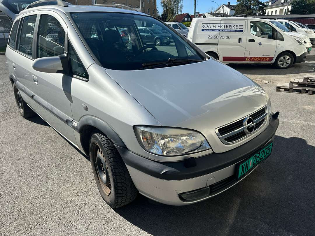 2003 Opel Zafira 1.8 Comfort / Lav km / - Other machinery: picture 1 2003 Opel Zafira 1.8 Comfort / Lav km / - Other machinery: picture 1