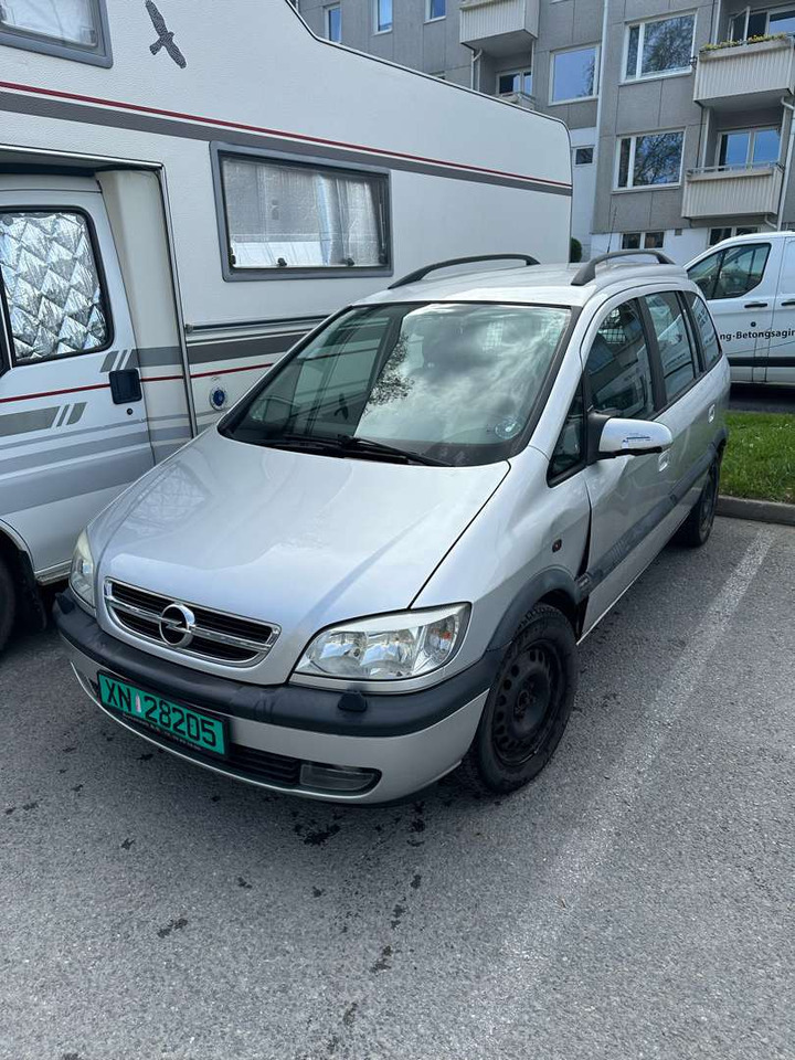 2003 Opel Zafira 1.8 Comfort / Lav km / - Other machinery: picture 2 2003 Opel Zafira 1.8 Comfort / Lav km / - Other machinery: picture 2