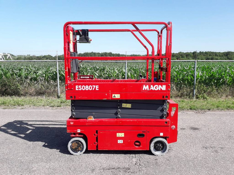 MAGNI ES0807E - Scissor lift: picture 1 MAGNI ES0807E - Scissor lift: picture 1
