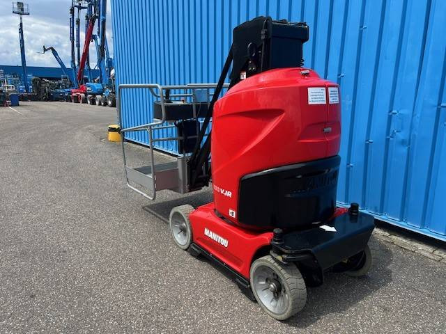 Manitou 100 VJR | 2016 - Vertical mast lift: picture 3 Manitou 100 VJR | 2016 - Vertical mast lift: picture 3