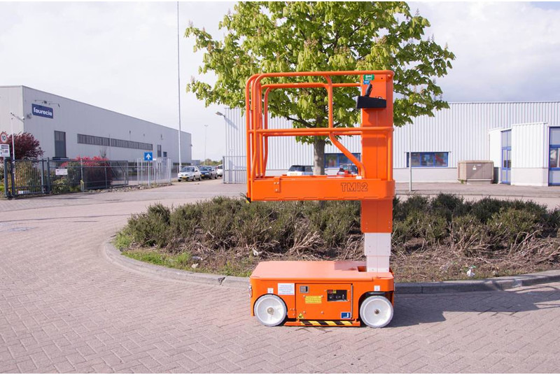 Snorkel TM12 - Vertical mast lift: picture 1 Snorkel TM12 - Vertical mast lift: picture 1