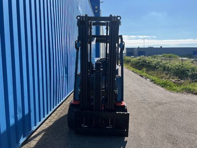 Toyota Traigo 80 9FBM35T | 2024 - Electric forklift: picture 5 Toyota Traigo 80 9FBM35T | 2024 - Electric forklift: picture 5