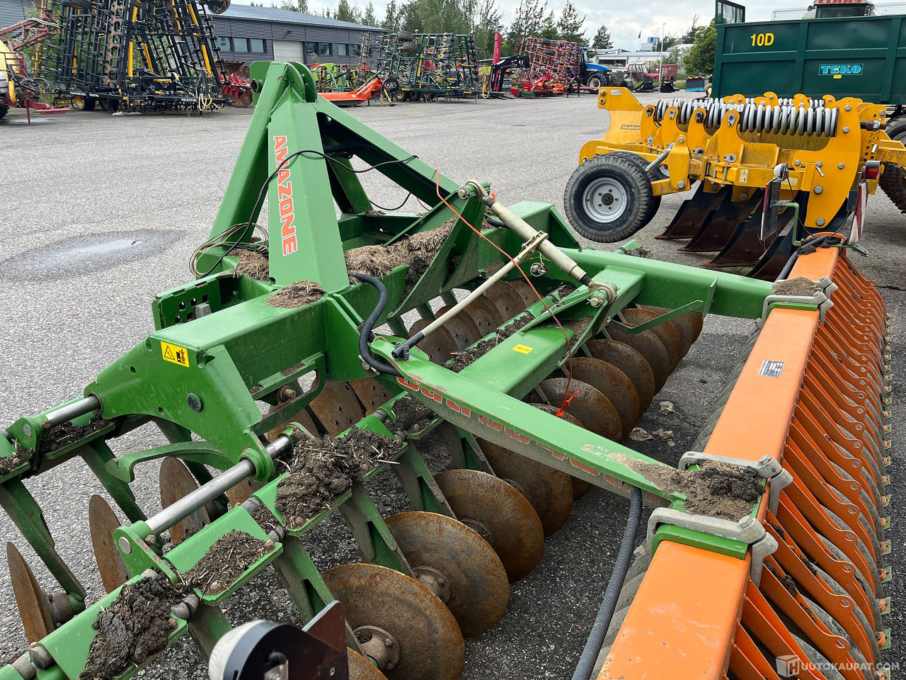 Amazone Catros 4001, Nostolaitelautasmuokkain, 2006, Salo - Agricultural machinery: picture 5 Amazone Catros 4001, Nostolaitelautasmuokkain, 2006, Salo - Agricultural machinery: picture 5
