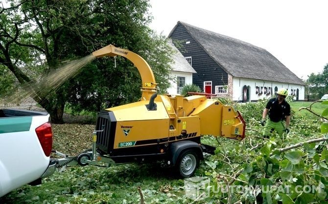 Vermeer BC200 Oksahakkuri, Bensiini, 1 h, Helsinki - Agricultural machinery: picture 1 Vermeer BC200 Oksahakkuri, Bensiini, 1 h, Helsinki - Agricultural machinery: picture 1