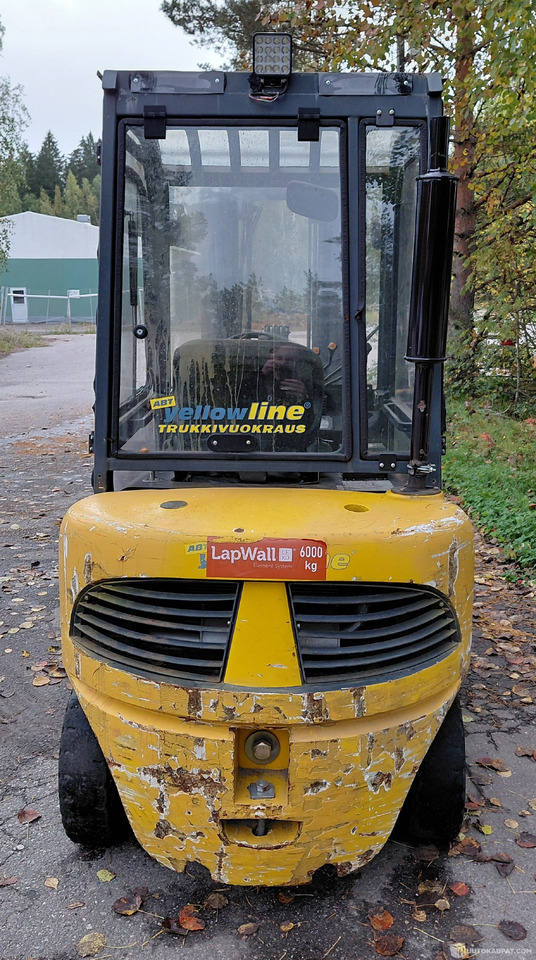 Hangcha/Yellowline FD25T-E, DIESELTRUKKI, 2010, Lahti - Construction machinery: picture 4 Hangcha/Yellowline FD25T-E, DIESELTRUKKI, 2010, Lahti - Construction machinery: picture 4