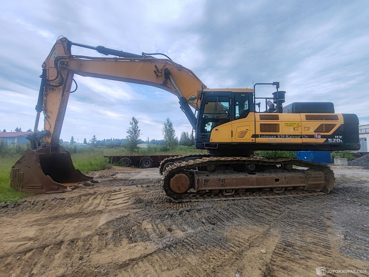 Hyundai HX 520 L kaivinkone kauhalla, 2016, 11099H, Punkalaidun - Construction machinery: picture 2 Hyundai HX 520 L kaivinkone kauhalla, 2016, 11099H, Punkalaidun - Construction machinery: picture 2