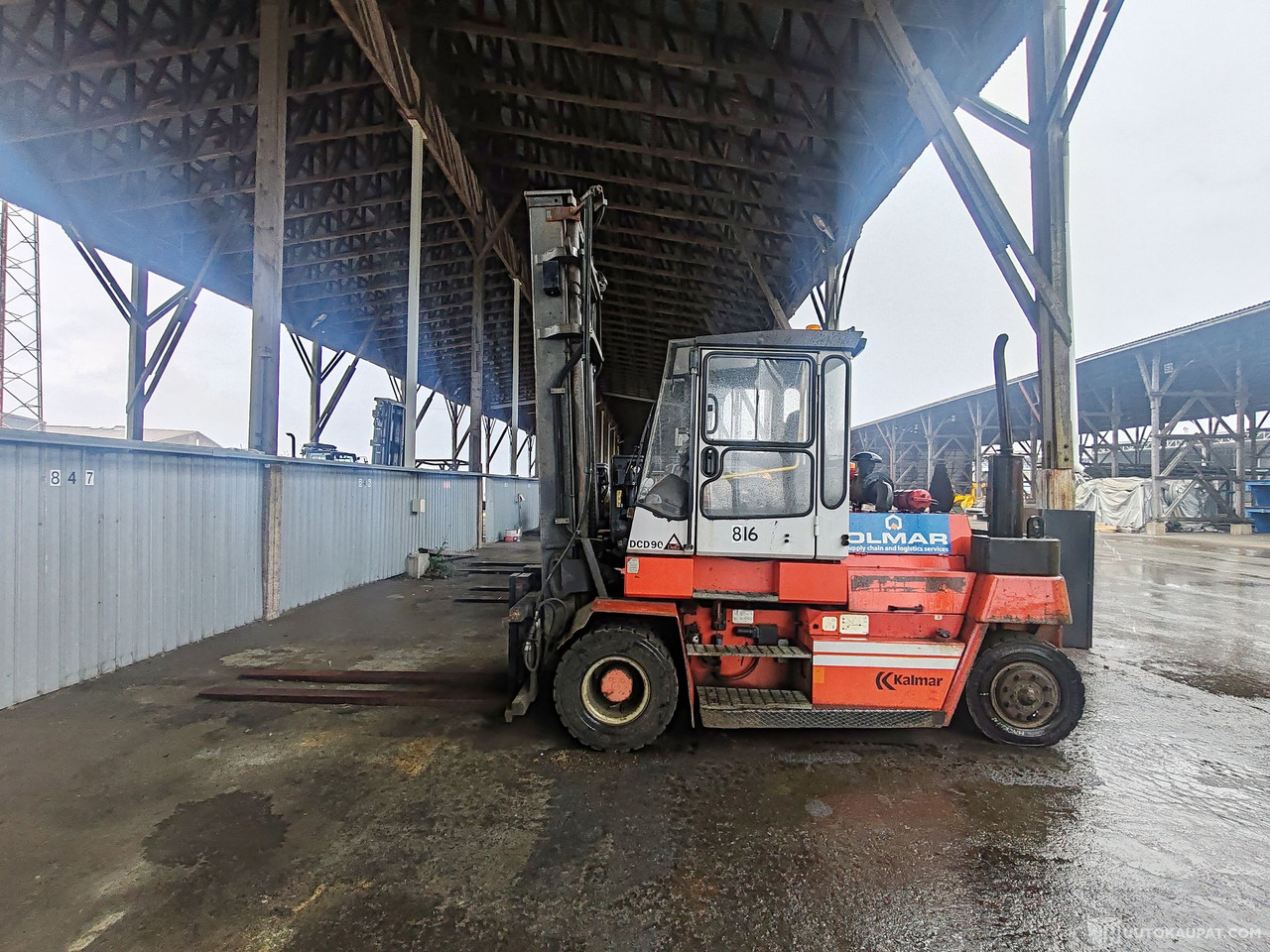 Kalmar DCD90-6L trukki, 22926H, 1999, Pori - Construction machinery: picture 5 Kalmar DCD90-6L trukki, 22926H, 1999, Pori - Construction machinery: picture 5
