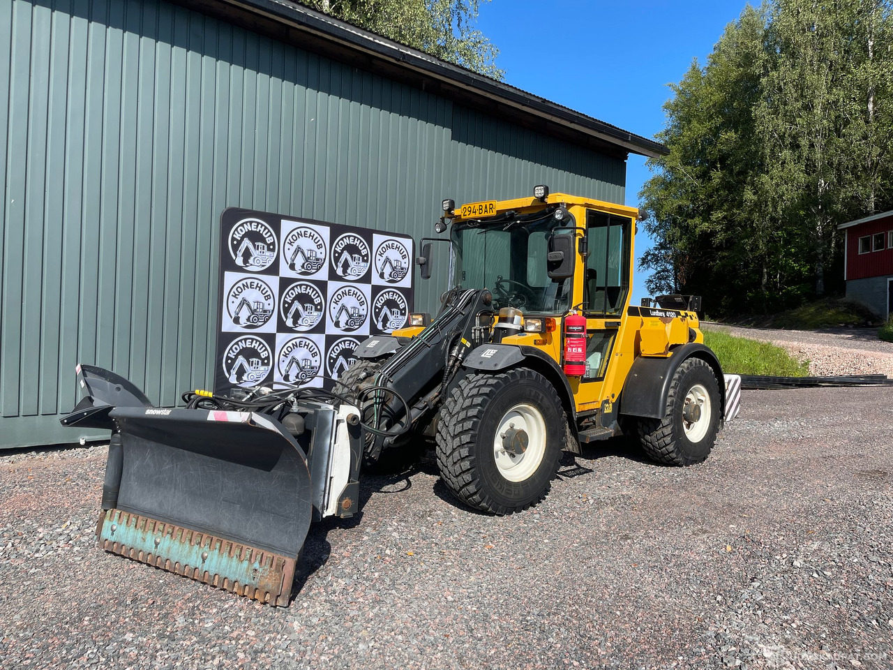 Lundberg 4200 LS, kiinteistöhoitokone, 2017, Lohja - Construction machinery: picture 1 Lundberg 4200 LS, kiinteistöhoitokone, 2017, Lohja - Construction machinery: picture 1