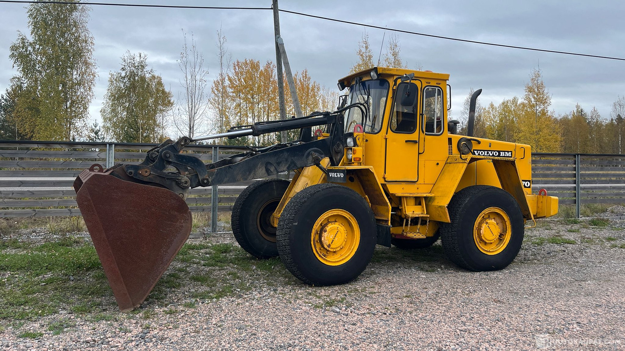 Volvo BM 4300 B, 1985, pyöräkuormaaja, Järvenpää - Construction machinery: picture 1 Volvo BM 4300 B, 1985, pyöräkuormaaja, Järvenpää - Construction machinery: picture 1