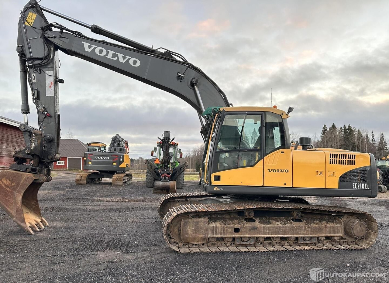 Volvo EC210CL, telakaivinkone kynsikauhalla, 2007, Lahti - Construction machinery: picture 1 Volvo EC210CL, telakaivinkone kynsikauhalla, 2007, Lahti - Construction machinery: picture 1