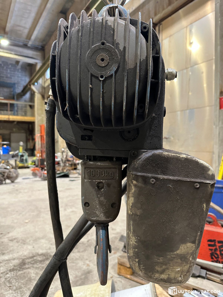 DEMAG PK5N-F sähköketjutalja, Hyvinkää - Warehouse equipment: picture 2 DEMAG PK5N-F sähköketjutalja, Hyvinkää - Warehouse equipment: picture 2