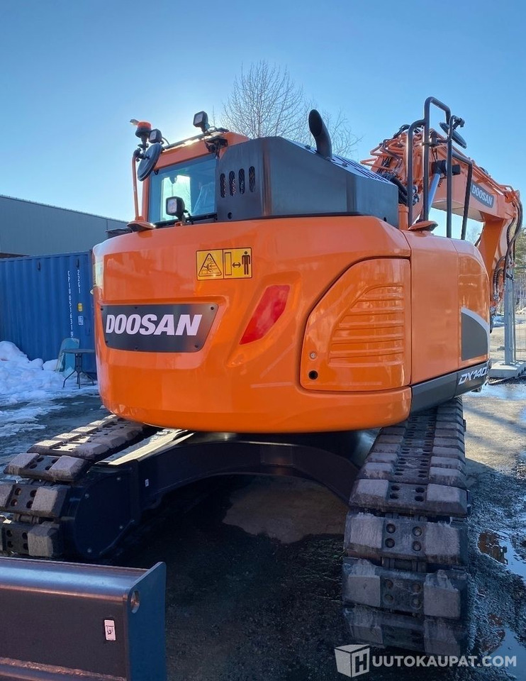 Doosan DX 140LCR-5, 2021, SMP-rototilt, puskulevy, rasvari, koura, 1 kauha, Stage5, Helsinki - Crawler excavator: picture 2 Doosan DX 140LCR-5, 2021, SMP-rototilt, puskulevy, rasvari, koura, 1 kauha, Stage5, Helsinki - Crawler excavator: picture 2