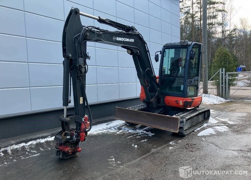 Eurocomach ES 500, 2013, 4 103 h Intexw, Vantaa - Mini excavator: picture 2 Eurocomach ES 500, 2013, 4 103 h Intexw, Vantaa - Mini excavator: picture 2